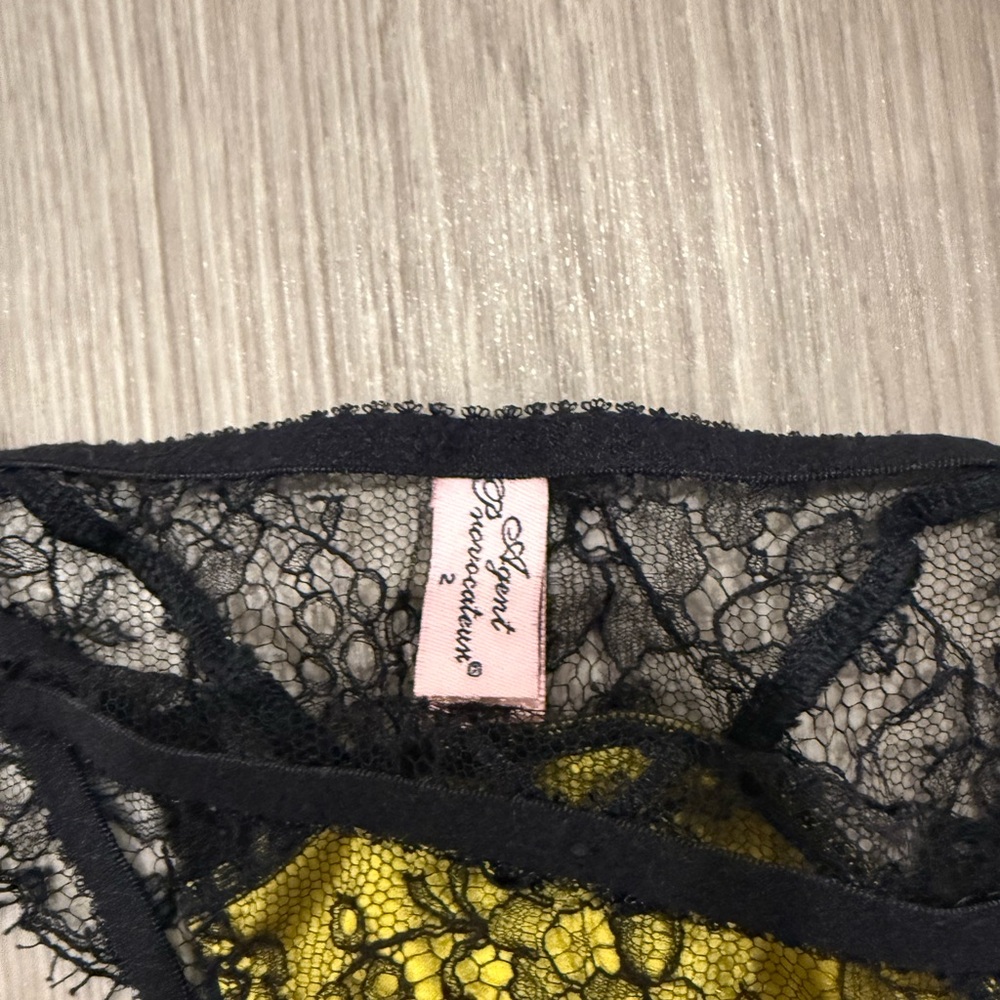 Agent Provocateur Leisa Brief in Black and Mustard. UK2. Like New. - Picture 5 of 5